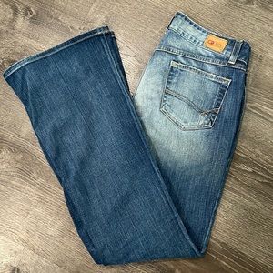 BKE Culture Stretch Flare Blue Jean’s Size 30x33.5 Long